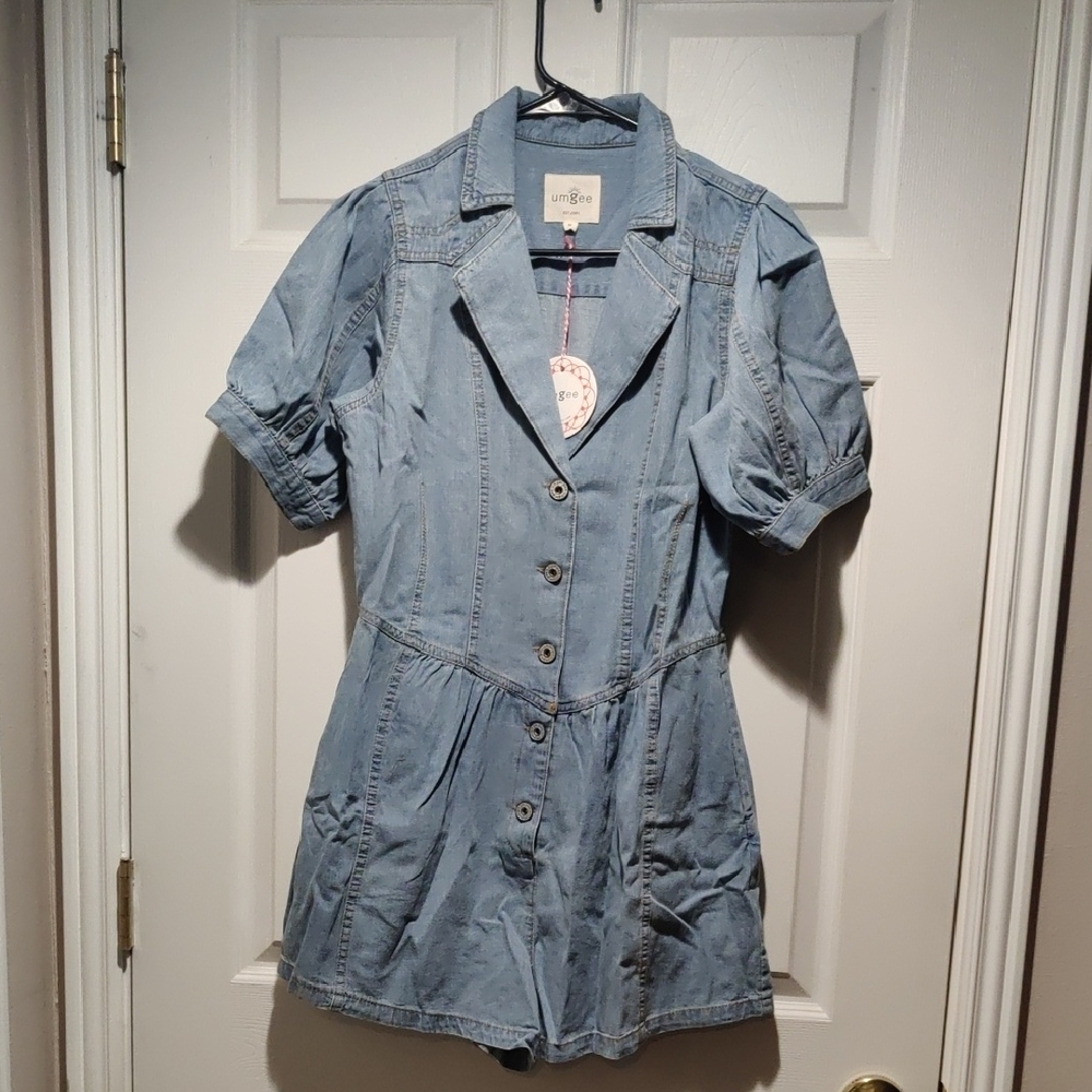 Flattering Denim Umgee Romper With Side Pockets